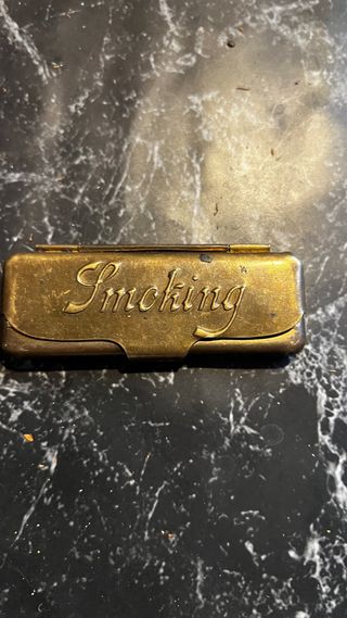 Pinzas de precisión con lupa, caja musical y más