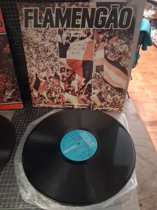2 LPs Anos 80 Flamengo Futebol Samba