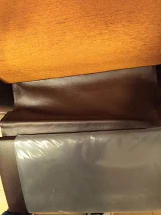 SOFÁ RELAX EN PERFECTO ESTADO TIENE  TRES POSICION