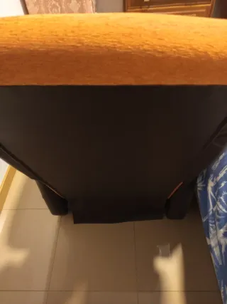 SOFÁ RELAX EN PERFECTO ESTADO TIENE  TRES POSICION