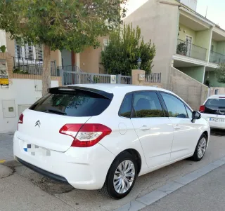 Citroen C4 2011