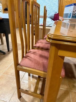 Mesa Comedor y 6 Sillas Madera
