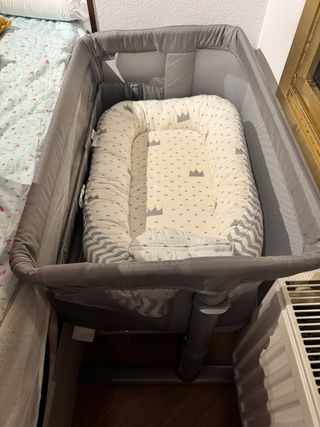 Cuna colecho bebé con reductor