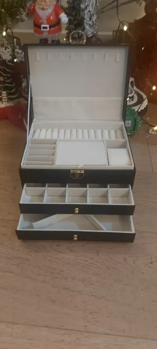 Portagioie grande nero e oro