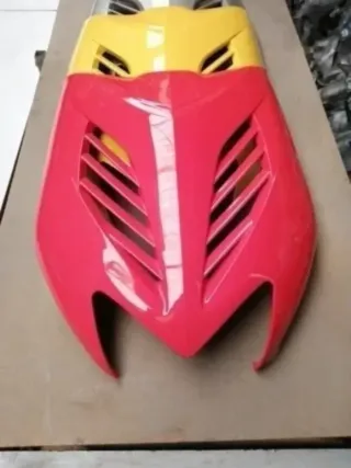 frontal Yamaha aerox racing naranja agotados.