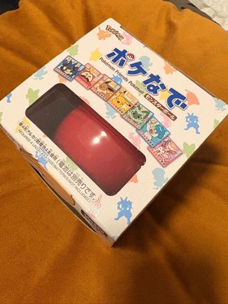 Takara Tomy Pokémon Friends Pokeball