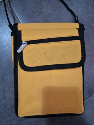 Borsetta Pokemon Gialla con Lugia e Ho-Oh