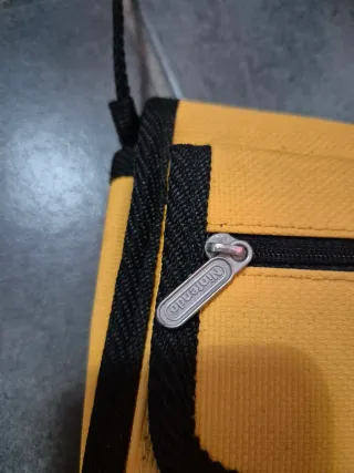 Borsetta Pokemon Gialla con Lugia e Ho-Oh