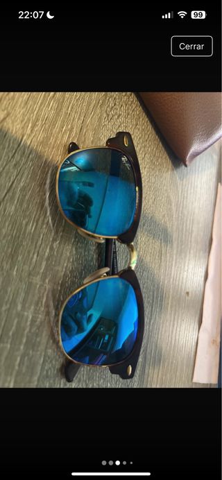 Gafas de sol Ray-Ban azules y marrones