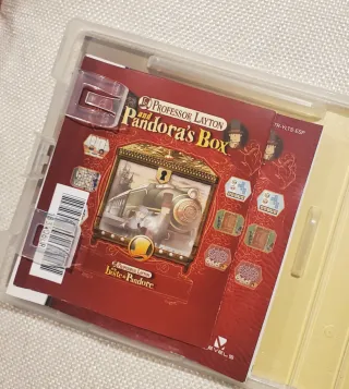 El Profesor Layton y la Caja de Pandora DS