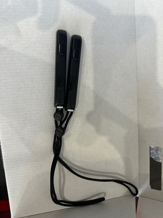 Nintendo Switch consola azul y rojo