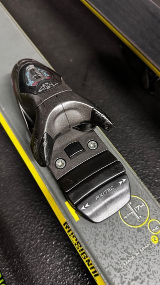 Esquís Rossignol SCRATCH Freestyle