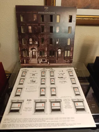 Led Zeppelin Physical Graffiti 2LP.