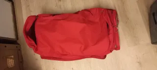 Bolsa de viaje roja