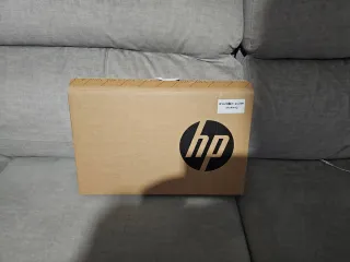 HP Elitebook 640 G11 Plata