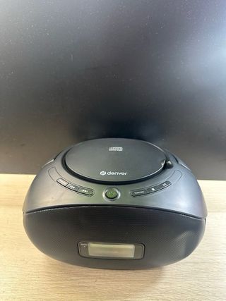 Radio CD Portátil Denver TC-28BLACK