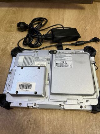 Tablet robusta Panasonic FZ-G1 Windows