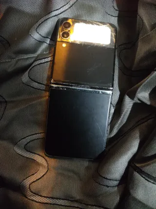 Samsung Z Flip 3 Negro negociables
