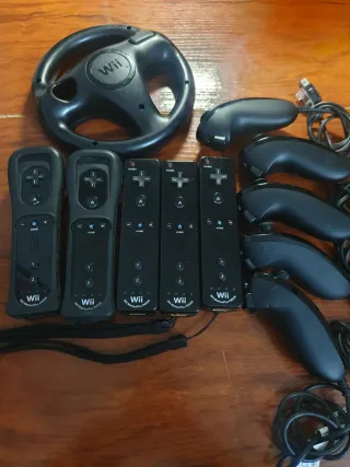 5 Mandos Wii Motion Plus Negros