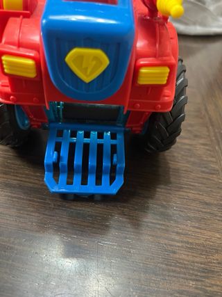 Coche Superthings Monster Roller