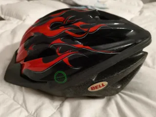 Casco de Bicicleta Bell Negro y Rojo