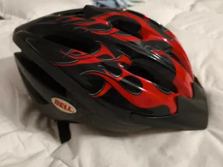 Casco de Bicicleta Bell Negro y Rojo