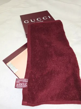 GUCCI Beauty Asciugamano Bordò Originale Nuovo