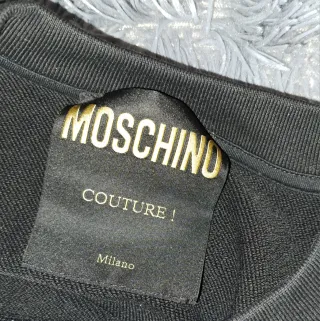 Jersey Moschino (NUEVO)(ORIGINAL)