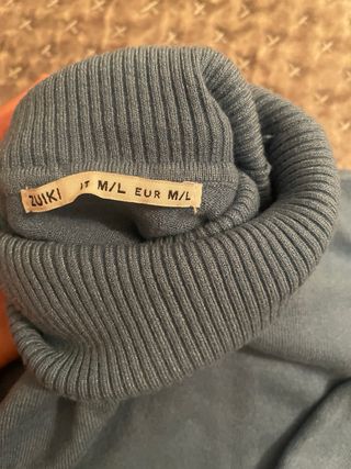 Maglione dolcevita azzurro