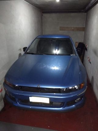 Mitsubishi Galant 2000