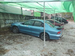 Mitsubishi Galant 2000