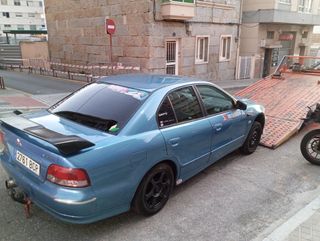 Mitsubishi Galant 2000