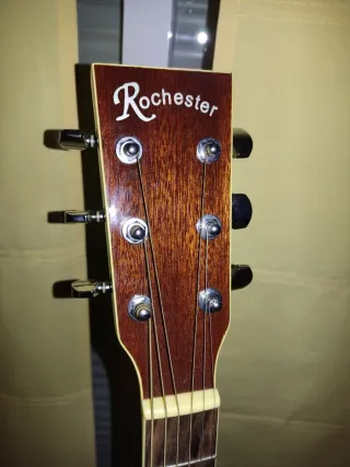 Guitarra acústica Rochester