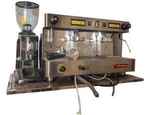 Máquina de café y molinillo Compak