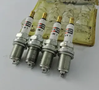 Bujías Champion (4 unidades) Ford Fiesta/Orión mk2