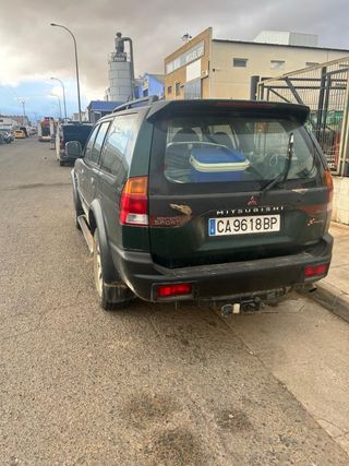 Mitsubishi Montero 1999