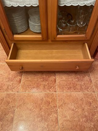 Armario Vitrina Madera y Cristal