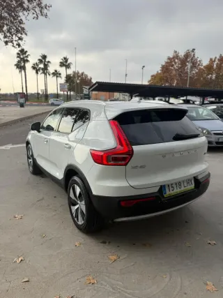 Volvo XC40 2.0 D3 Momentum Pro 2WD