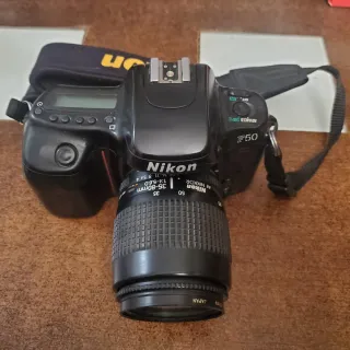 Cámara Nikon F50+3 Lentes+Flash (+2 objetivos*)