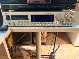 Mesa,altavoces,etapa,etc