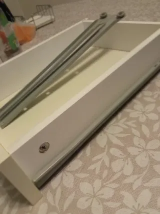 Cajón de madera blanco