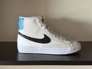 Nike Blazer Mid 77 Vintage Blancas y Azules