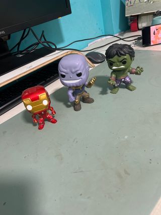 Figuras Marvel: Thanos, Hulk, Iron Man