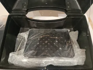 Baúl para moto negro