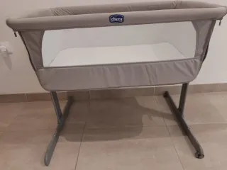 Minicuna de colecho marca Chicco