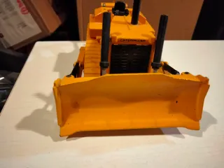 Tractor de cadenas D10 Caterpillar Joal esc. 1/70