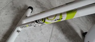 Bicicleta Estática Blanca y Negra