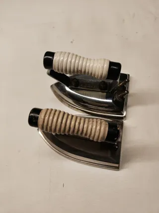 2 Planchas Antiguas Decorativas