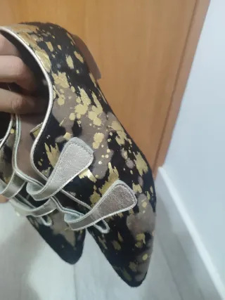 Zapatos de piel estampados