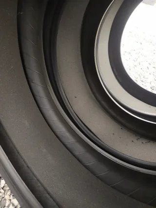 Neumaticos 255/40/R20